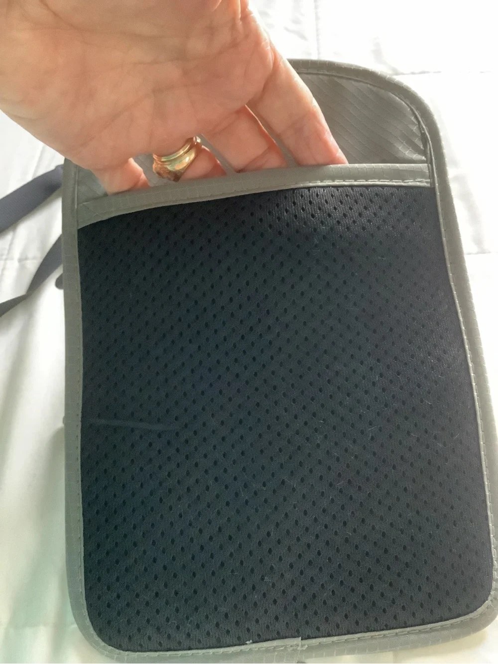 Compact Men's Crossbody Organizer Bag - Unbranded